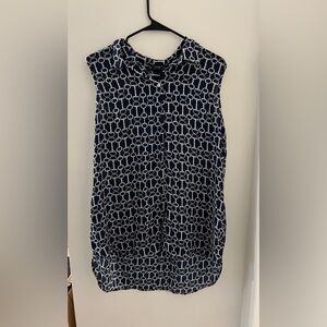 Navy and White Chain Print Sleeveless Blouse